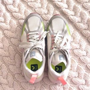 Veja Condor Sneaker - Size UK 39/US 8